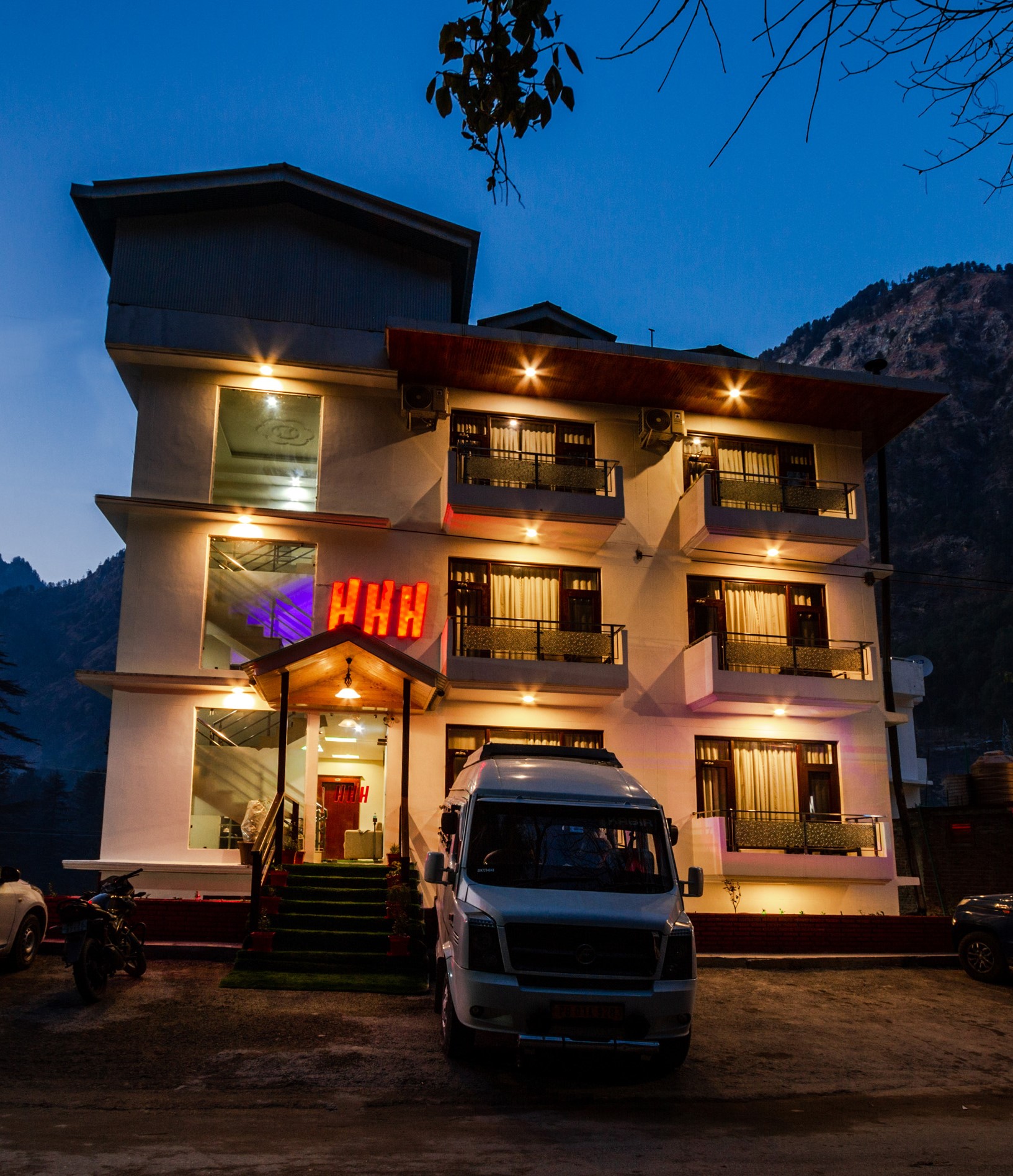 Gallery || Hotel Hukam's Holiday Home Kasol